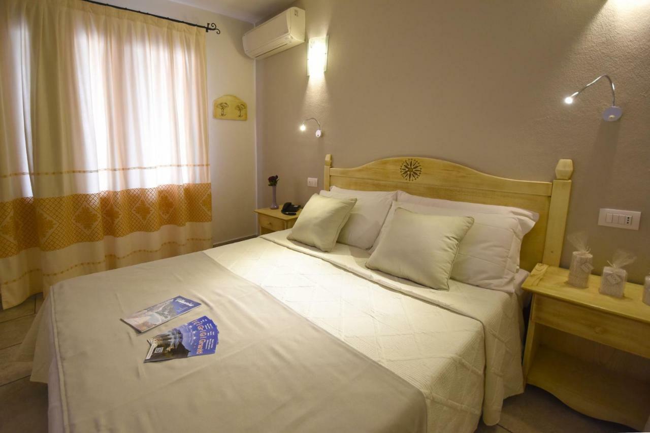 B&B I Graniti Sardi Виласимиус Екстериор снимка